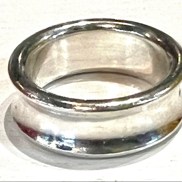 TIFFANY AND COMPANY 1837 STERLING SILVER BAND RING | SIZE 5 - Picture 5 of 12